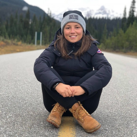 Meet your Posher, Oriane - Picture 1 of 1